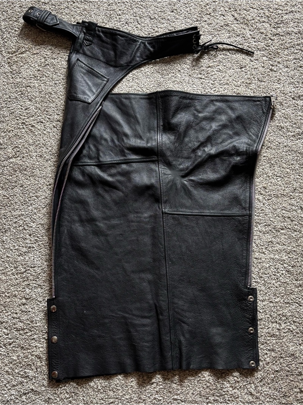 Women’s Wilsons Leather Black Chaps size Large